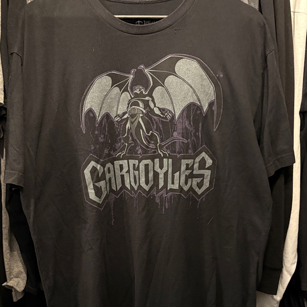 Disney Gargoyles Men's Black Tee